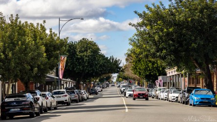 The Barossa Valey Way passes through Tanunda as its main street. [4560]
