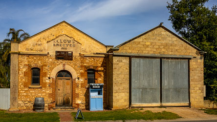 Eggs are sold on an honesty system at this picturesque outlet in Langhorne Creek. [2198]